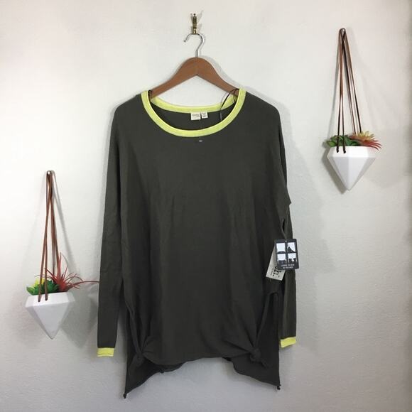 NWT cloth. by design army green sweater - Picture 1 of 6